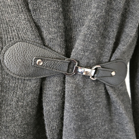 CAROLE LITTLE Extra Fine Merino Wool Gray Shawl Collar Cardigan. Size M - Picture 6 of 14